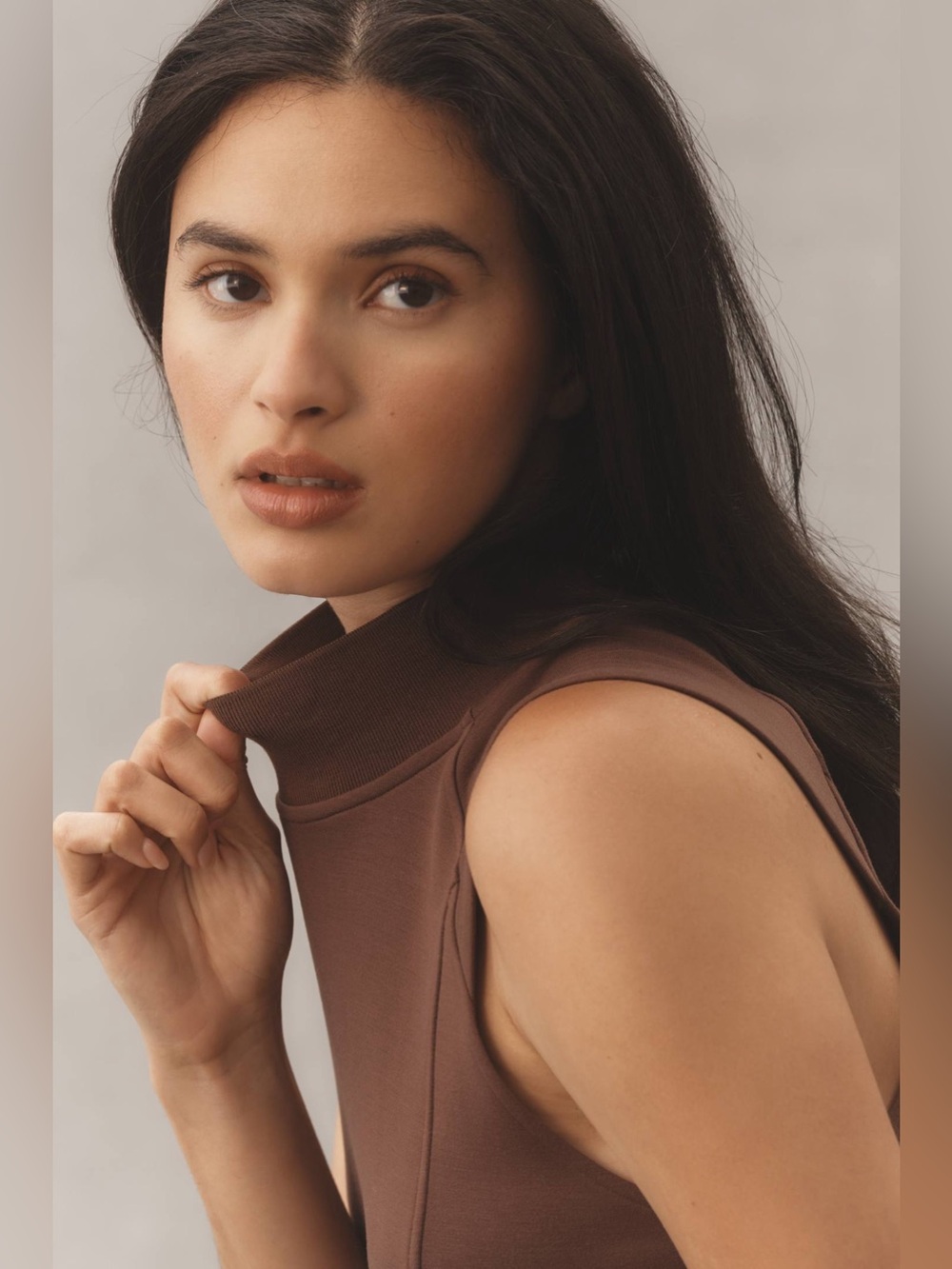 Varley Erin Mock Neck Dress - Picture 4 of 8